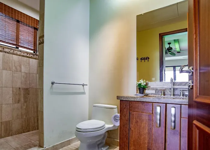 Spacious 2br With Ocean Glimpse - Jobo - Reserva Conchal Golf Сasa de vacaciones Playa Conchal