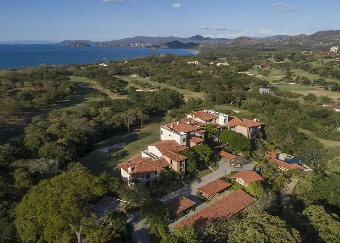 Spacious 2br With Ocean Glimpse - Jobo - Reserva Conchal Golf Сasa de vacaciones Playa Conchal